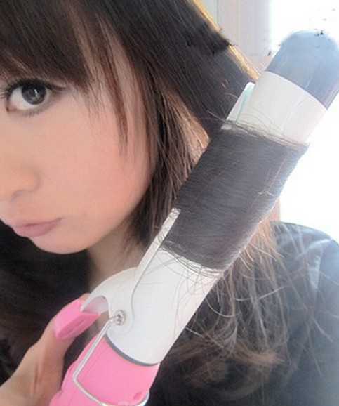 時尚直發(fā)發(fā)型DIY，瞬間變身卷發(fā)美女
