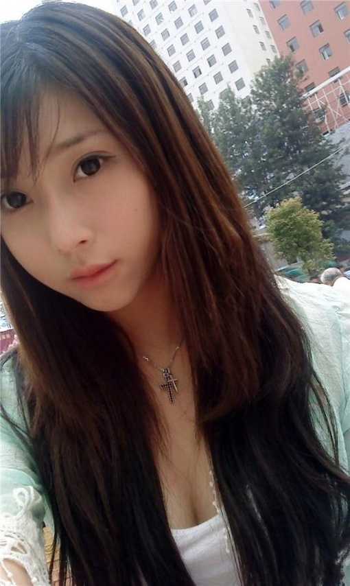 分享最新夏季清純甜美女生長發