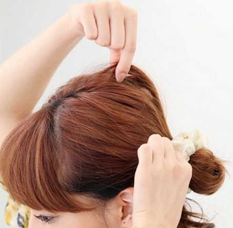 3分鐘輕松打造韓式發(fā)型扎法中長發(fā)