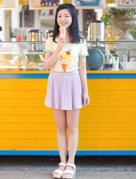 2022年少女中長發發型展現青春活力