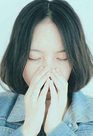 圓臉中分瘦臉短發效果圖