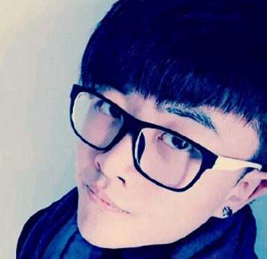 90后男生鍋蓋頭發型可愛萌人