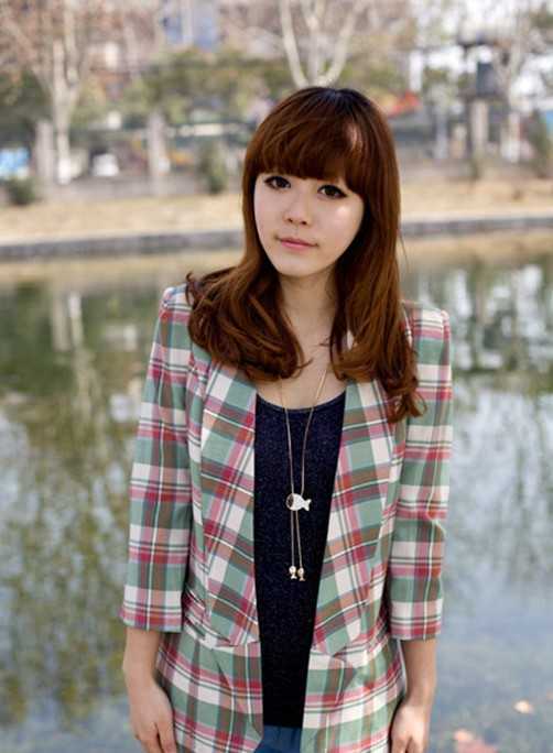 美MM演繹春季新款甜美中長發