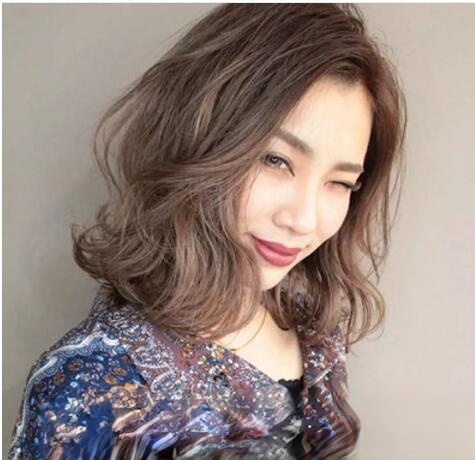 四十歲女人最洋氣短發造型