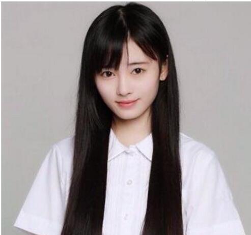 女生直發齊發尾發型圖片