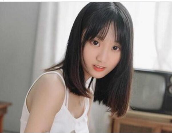 披肩短直發如何扎披肩短直發發型圖片