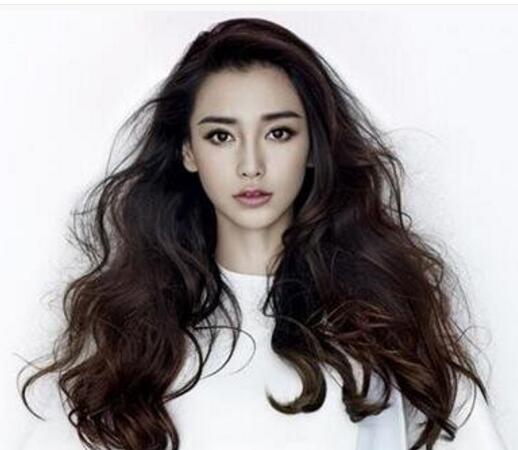 頭頂尖的女生卷發(fā)發(fā)型設(shè)計(jì)頭頂尖女生完美卷發(fā)發(fā)型