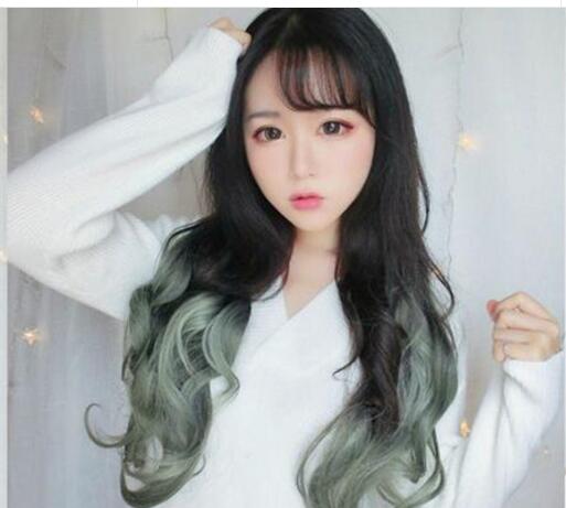 女生2022款中長發(fā)燙發(fā)圖片