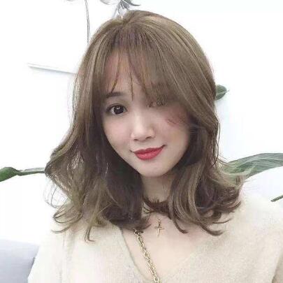 女生不用燙的鎖骨發(fā)發(fā)型