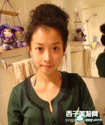 卷發丸子頭扎法圖解