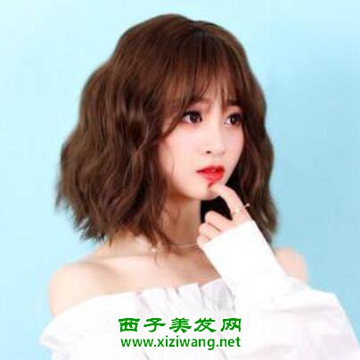短發(fā)燙發(fā)小卷蓬蓬頭發(fā)型圖片