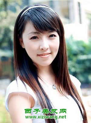 女士直發(fā)層次發(fā)型圖片好看又有女人味