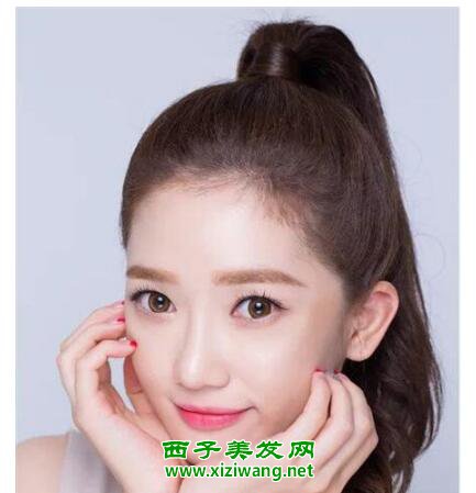 學(xué)生卷發(fā)怎么扎好看五款學(xué)生卷發(fā)發(fā)型扎法效果圖