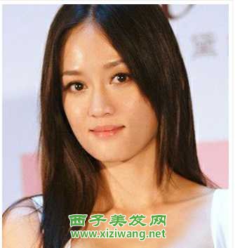2022最新女生直發(fā)發(fā)型