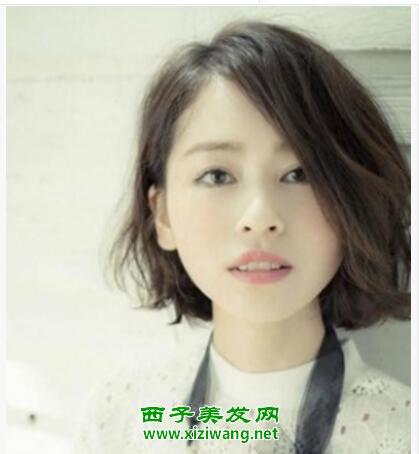 女生短發反翹燙發發型圖片示范反翹燙發如何扎迷人