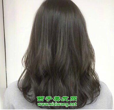 披肩發(fā)怎么燙好看五款美女披肩發(fā)燙發(fā)來告訴你