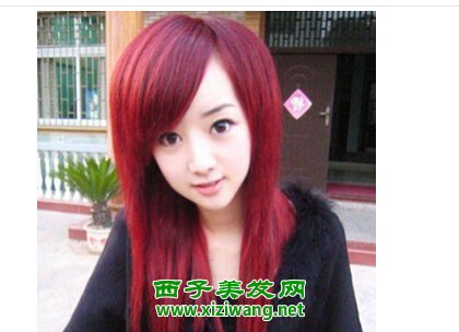新款長(zhǎng)直發(fā)美女發(fā)型圖片