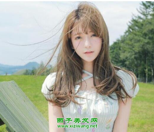 女生中長卷發好看嗎中長卷發如何打理