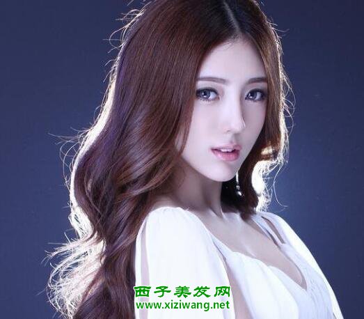 女生中長卷發好看嗎中長卷發如何打理