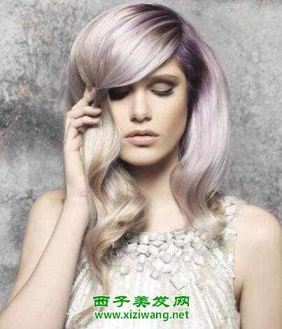 2022款歐美女生卷發發型時髦性感的歐美卷發這就樣打理