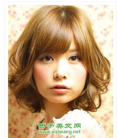 韓式短發(fā)燙發(fā)發(fā)型