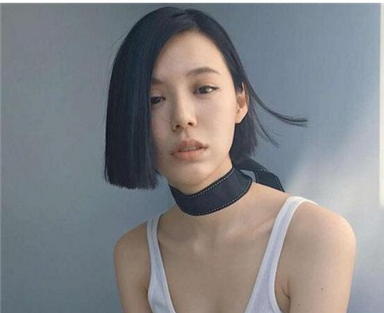 一刀切直發LOB頭女生短發發型