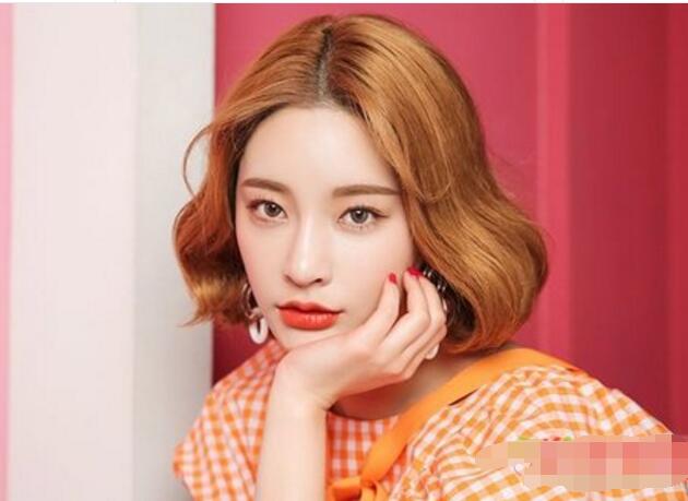 2022年時尚的韓國女生短發發型圖片