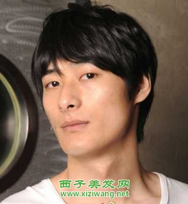 2022男士流行什么短發發型