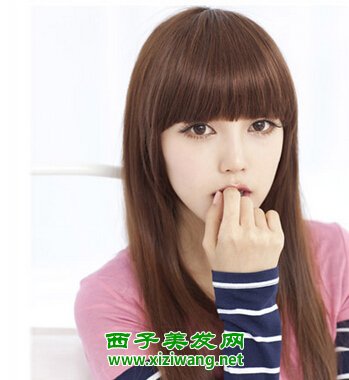 2022年女生春季劉海發型唯美氣質又修顏