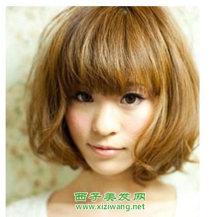修顏減齡清爽短卷燙發(fā)發(fā)型