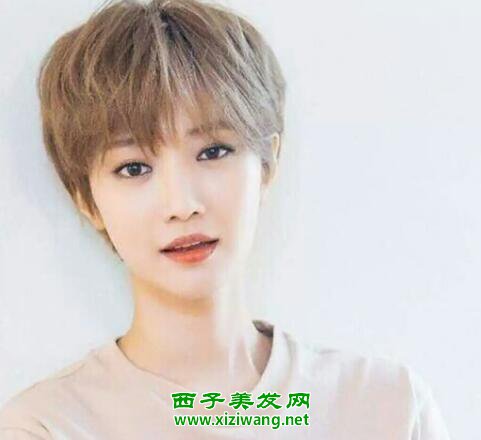 韓式露耳短發發型圖片職場范十足的露耳短發適合夏季