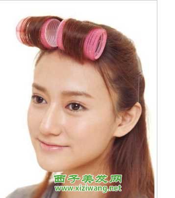 彈性卷發(fā)diy之空心卷扎法
