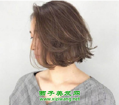 女生外翻翹短發(fā)發(fā)型圖片外翻翹短發(fā)如何打理迷人