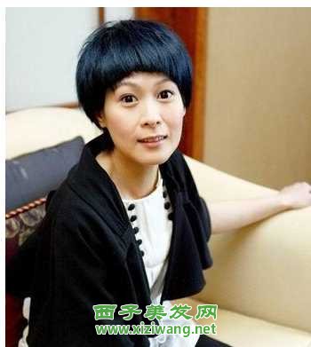 吳君如和劉若英短發發型