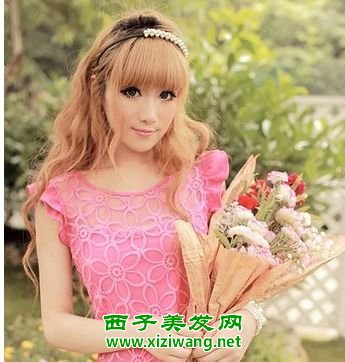 最俏皮的女生燙頭發型圖片
