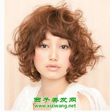 短發燙發如何打理好短發燙發扎法圖片和技巧