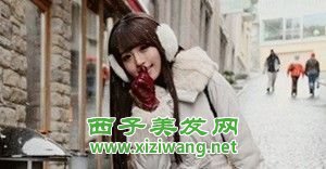 女生蘿莉卷發發型