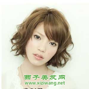 2022短卷發變成可愛女生