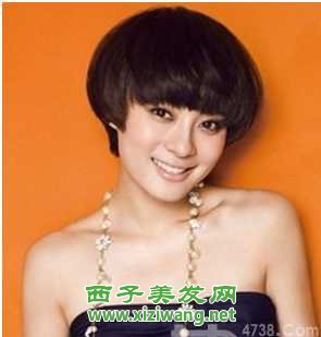 今年流行短發型變成魅力女性