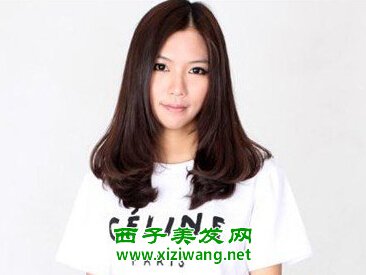 2022女生最流行燙發發型圖片