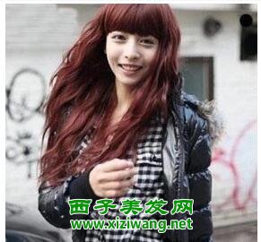適合小個子女生卷發發型給你增加小蘿莉感覺