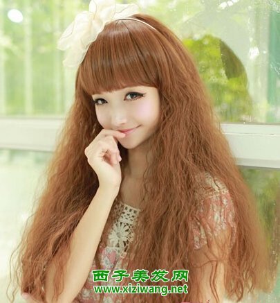 5款時尚女生長發煙花燙發型圖片