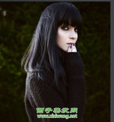 美女長卷發發型設計