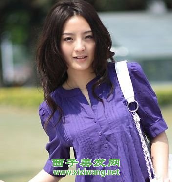 美女長卷發發型設計