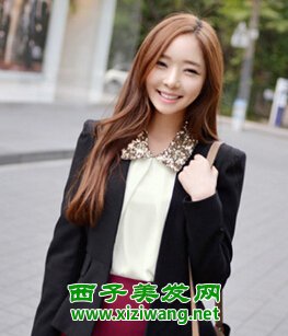 韓國第一美模鄭初美示范知性瘦臉長卷發