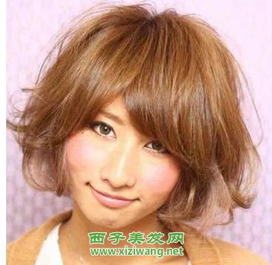 個性女短發發型圖片