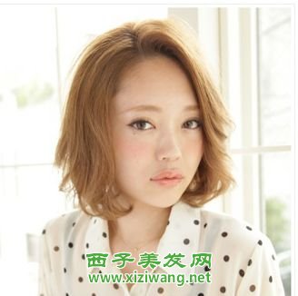 個性女短發發型圖片