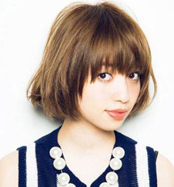 女生韓式中長短發發型打造精致唯美氣質