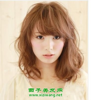 潮女中長發卷發發型
