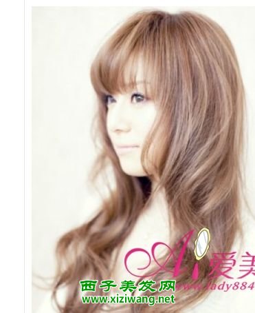 深亞麻色女生短發(fā)發(fā)型